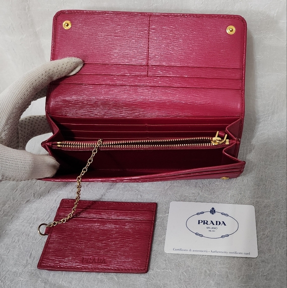 ✨🛍️ Prada Pink Saffiano Leather Wallet with Card Case - Picture 5 of 13